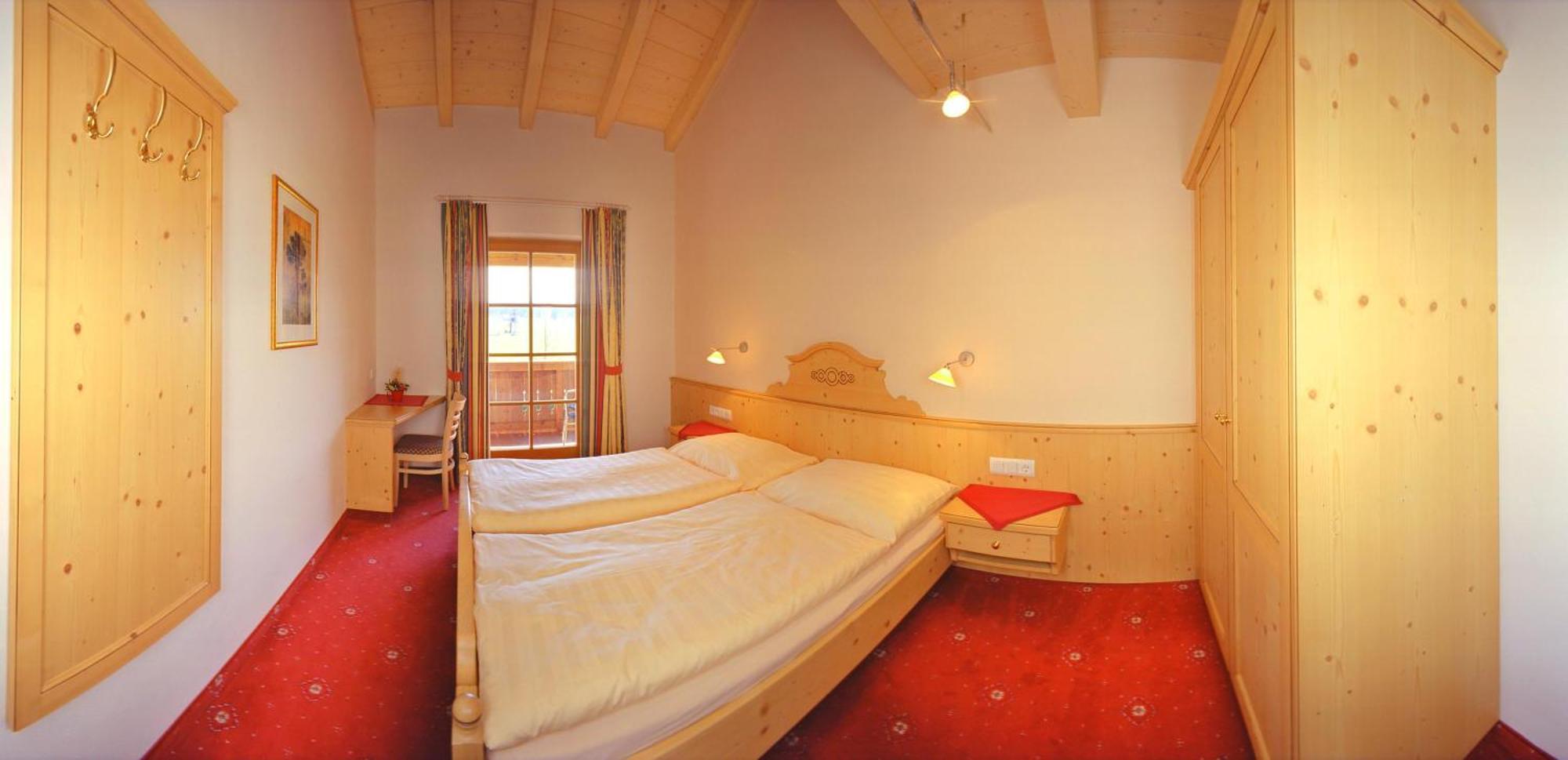 Hotel Schoerhof ザールフェルデン・アム・シュタイナーネン・メアー 部屋 写真