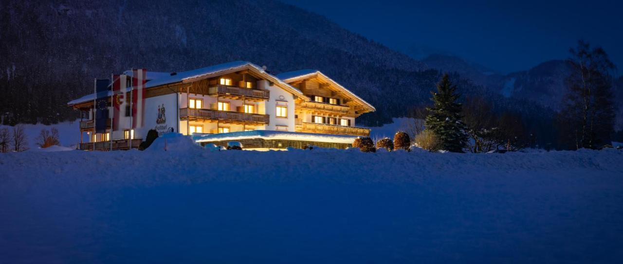 Hotel Schoerhof ザールフェルデン・アム・シュタイナーネン・メアー エクステリア 写真
